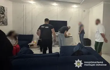 Громкое дело набирает обороты: полиция пришла с обысками к Гусакову и его друзьям (фото)