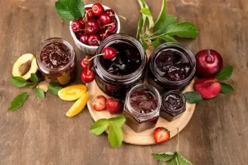 Що робити, якщо пригоріло варення: перевірені способи, щоб позбутися запаху й гіркоти