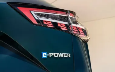 Кроссовер Nissan Qashqai отримав інноваційну гібридну систему: як вона працює