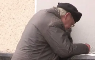 Пенсіонерам доплатять понад 900 грн, але з низкою умов: яким критеріям потрібно відповідати