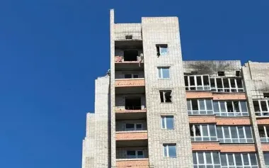 Occupiers shell Nikopol and Synelnykove districts: apartment building, private houses, and pharmacy damaged. PHOTOS