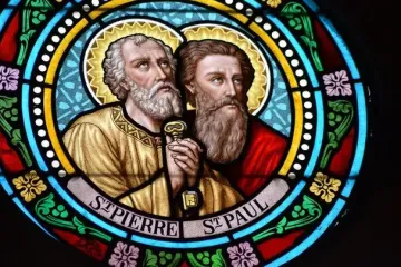 Праздник Петра и Павла в 2025 году: какие украинские традиции связаны с этим праздником, что означают фигуры святых