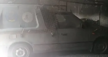 На Херсонщині росіяни обстріляли автомобіль гуманітарної допомоги