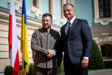 Зеленський нагородив Дуду орденом Свободи