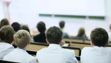 На полігоні зі зброєю в руках: восени на студентів чекають зміни у навчальній програмі