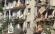 Росіяни атакували п'ятиповерхівку у Лимані