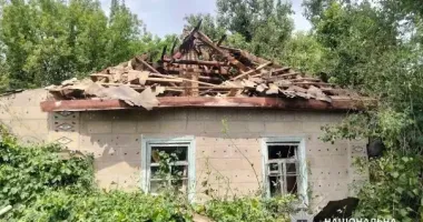 Внаслідок атаки на Дніпропетровщину постраждали двоє людей: пошкоджено будинки та інфраструктуру