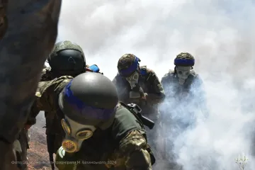 ВС РФ активизировали сбросы с химическими веществами с дронов на позиции ВСУ на Покровском направлении