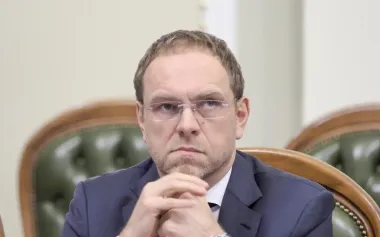 Дело Гусакова: нардеп на фоне скандала инициирует законопроект о соучастии СМИ в мошенничестве