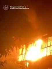 Из-за атаки россиян произошло возгорание в одном из районов Запорожья