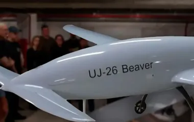 У Криму знищено Су-30: ГУР показало удар "Бобра" по аеродрому в Саках
