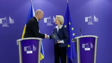 Shmyhal discusses with President of European Commission need for sustainable financing of Ukraine in 2026-2027