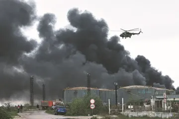 Удар по Луганску: как атака ВСУ на нефтебазу заставит оккупантов пересесть на мотоциклы