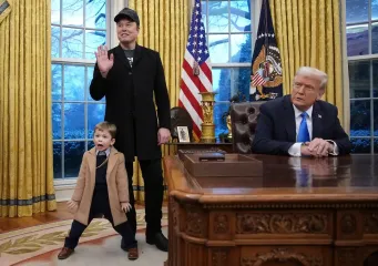 "Он может потерять больше": Трамп рассмотрит депортацию Маска из США (видео)