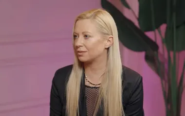 "Ударил в голову, а потом в плечо". Тоня Матвиенко заявила об избиении таксистом
