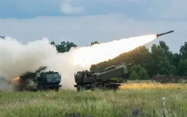 Patriot, Stinger and HIMARS missiles, 155-mm artillery shells: media learned what aid to Ukraine Pentagon temporarily blocked