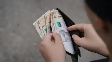 Пенсія для тих, кому за 65: кому держава гарантує підвищення виплат