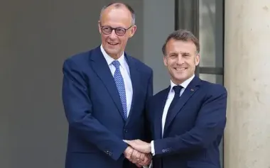 Macron tells Merz about his call with Putin
