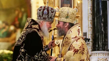 20 лет имел паспорт РФ: Зеленский забрал у митрополита Онуфрия гражданство Украины