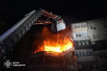 ДСНС: в Одесі евакуювали 50 осіб з будинку, який атакував безпізпілотник