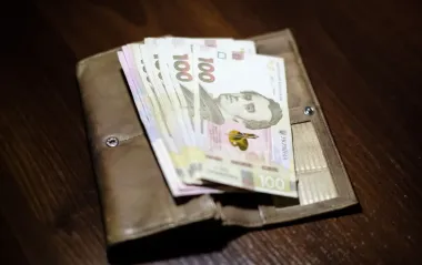 Жорстка конкуренція за фахівців: в уряді пояснили стрибок зарплат в Україні