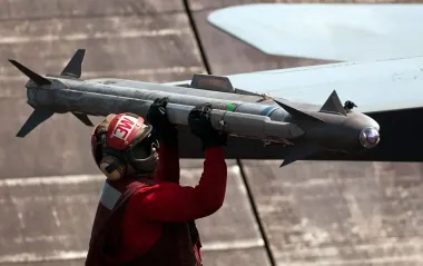США изменили приоритеты в поставках оружия не только для Украины, - CBS