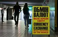 Доллар и евро начали дешеветь в обменных пунктах