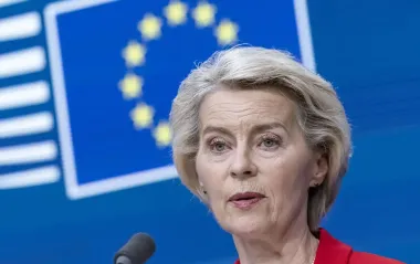 Глава ЕК требует усилить помощь Украине после приостановки поставок оружия от США
