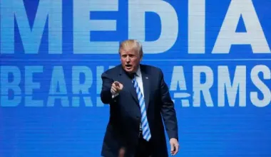 Почему Трамп приостановил поставки оружия: эксперт назвал неожиданные причины