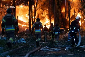 Ukraine-Russia war latest: Moscow launches biggest air attack of war after Trump-Putin call made ‘no progress’