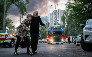 Нічний обстріл Києва: у місті більше 20 локацій з пошкодженнями, десятки поранених