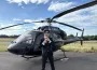 Почувствовал себя Бондом: школьник в стиле знаменитого киногероя прибыл на свой выпускной (видео)