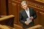 Порошенку дорікнули, що на руїнах садиби Шухевича, яку той пообіцяв відбудувати півтора роки тому, сьогодні буяють метрові бур’яни (ВІДЕО)