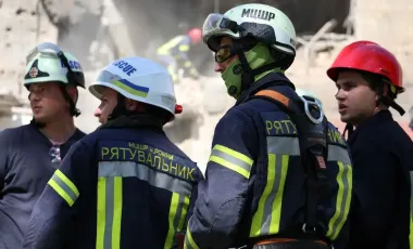 Large-scale Russian attack on Kyiv — rescuers find dead body