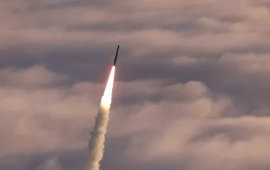 В Днепре в очередной раз за день прогремели взрывы: россияне ударили баллистикой