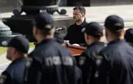 Зеленский вручил государственные награды полицейским