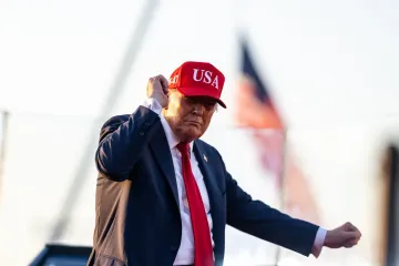 Trump publicly praised Zelensky and criticized Putin
