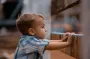 На Днепропетровщине мать с сожителем до смерти избили 4-летнего мальчика: как их наказали