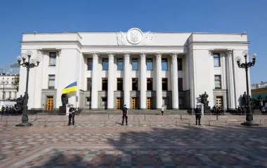 Военное положение и мобилизацию в Украине продлят: когда проголосует Рада