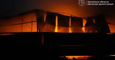 Вночі окупанти атакували Запоріжжя та район: постраждала жінка