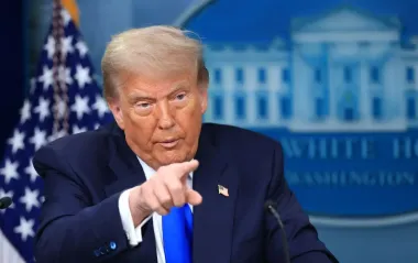 "Третя партія? Безглуздя!": Трамп висміяв політичні амбіції Маска
