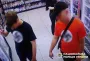 Мужчина вышел в центр Киева с флагом со свастикой: полиция задержала иностранцев (фото)