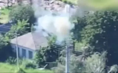 Border guards destroyed surveillance and communication equipment, fuel reserves and occupiers’ checkpoint. VIDEO