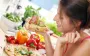 Ці три продукти категорично не можна їсти в спеку: вони викликають зневоднення