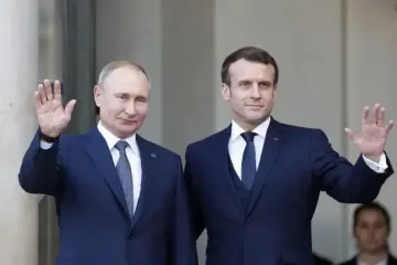 Глава Міноборони Франції пояснив, чому Макрон подзвонив Путіну вперше за три роки