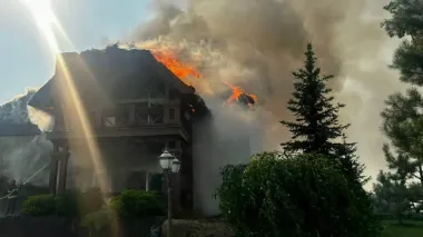 Russians strike Kharkiv Oblast, causing injuries and house fires – photos