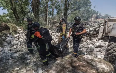 Росіяни завдали авіаудару по Костянтинівці: загинули три людини