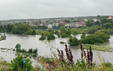 Понад 44 тисячі жителів Львівщини залишилися без світла через масштабні підтоплення