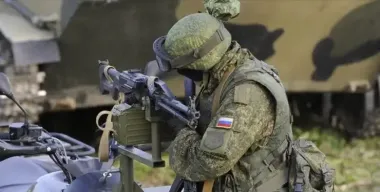 Бегут со взрывчаткой: на Северском направлении оккупанты начали применять новую тактику