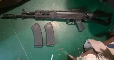 У 46-річного мешканця Дніпропетровщини знайшли арсенал зброї у гаражі